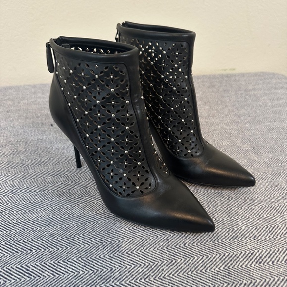 Alexander McQueen Leather Lasercut Floral Leather Booties - Picture 8 of 8